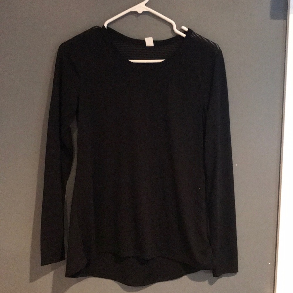Long sleeve tee